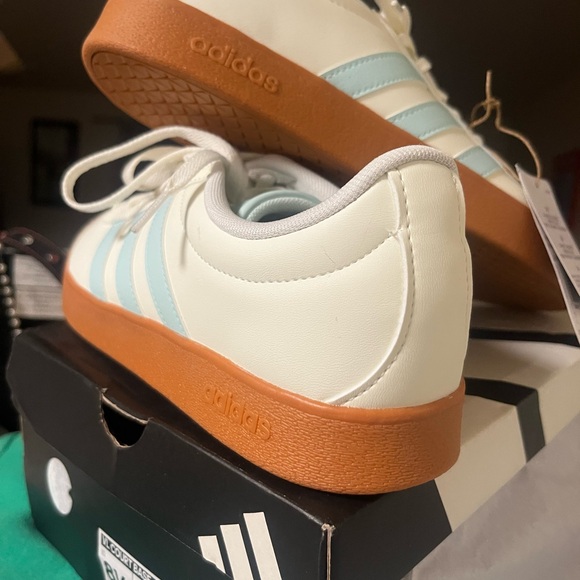 Adidas Women's White and Light Blue Sneakers - Picture 4 of 7